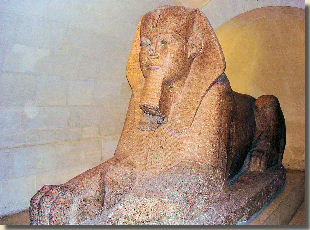 Sfinx van farao Amenemhat II, Louvre, Parijs.